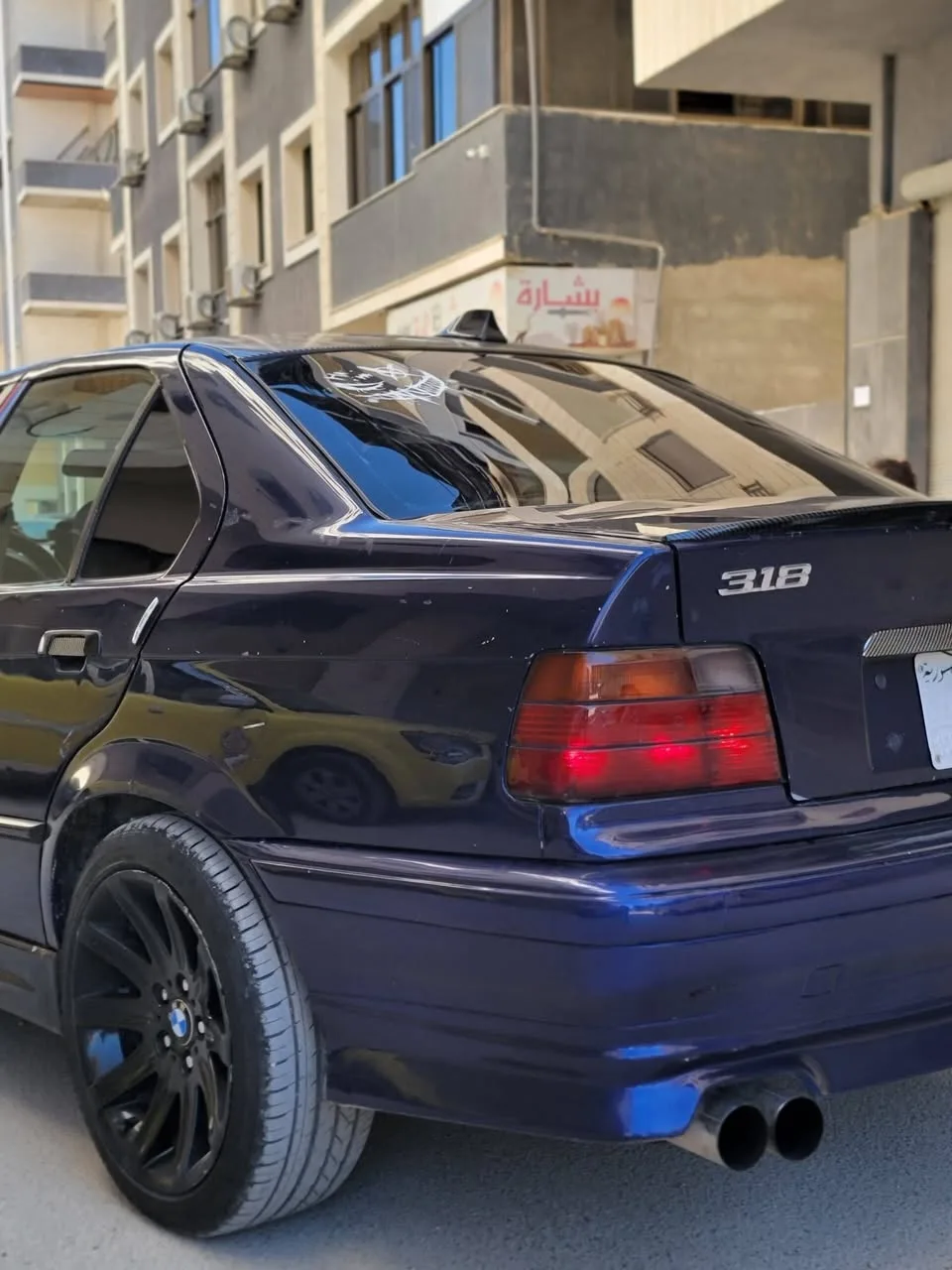 BMW E36 318 موديل 2007 بحالة معدلة ومجهزة