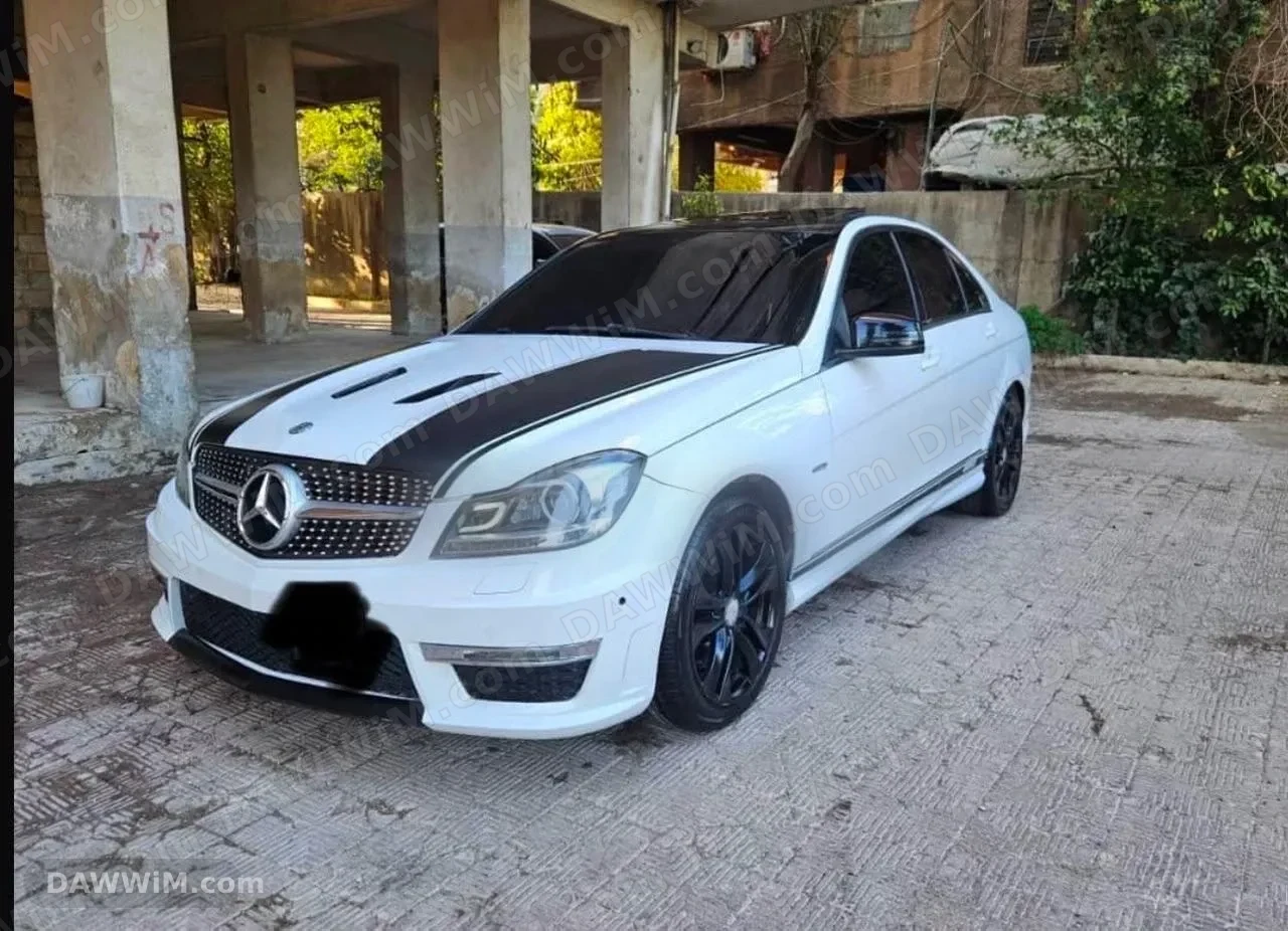 مرسيدس C300 موديل 2013 معدلة C63
