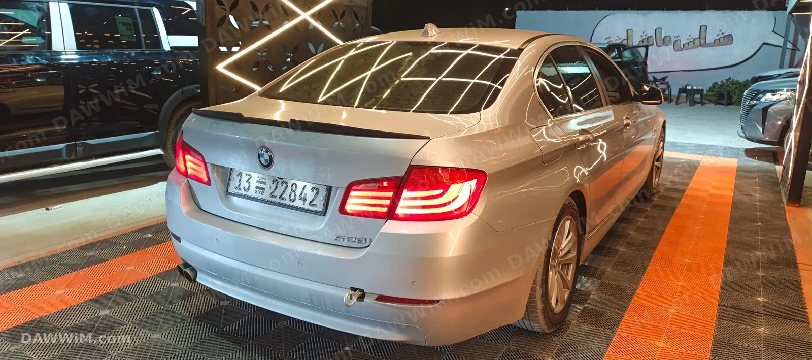 سيارة BMW 523 موديل 2012 للبيع