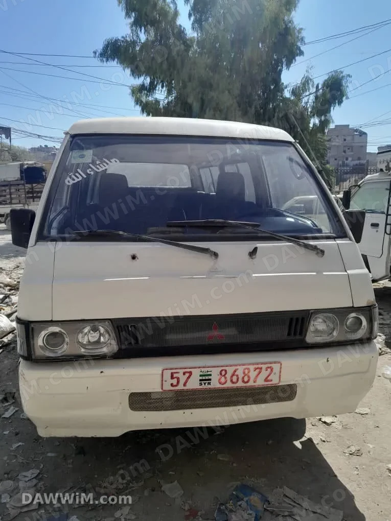 سرفيس ميتسوبيشي L300 موديل 1994