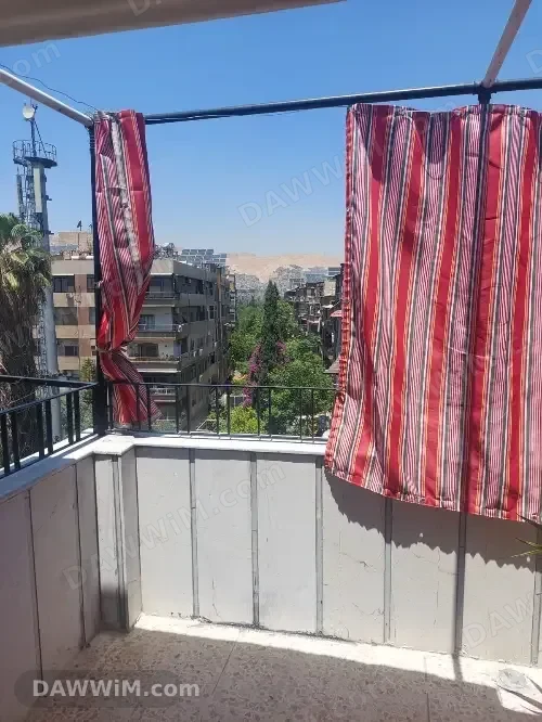 شقة مفروشة للبيع في منطقة القصور بدمشق