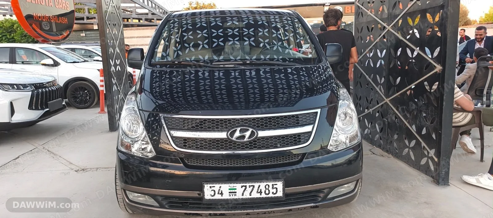 هيونداي H1 موديل 2014 للبيع