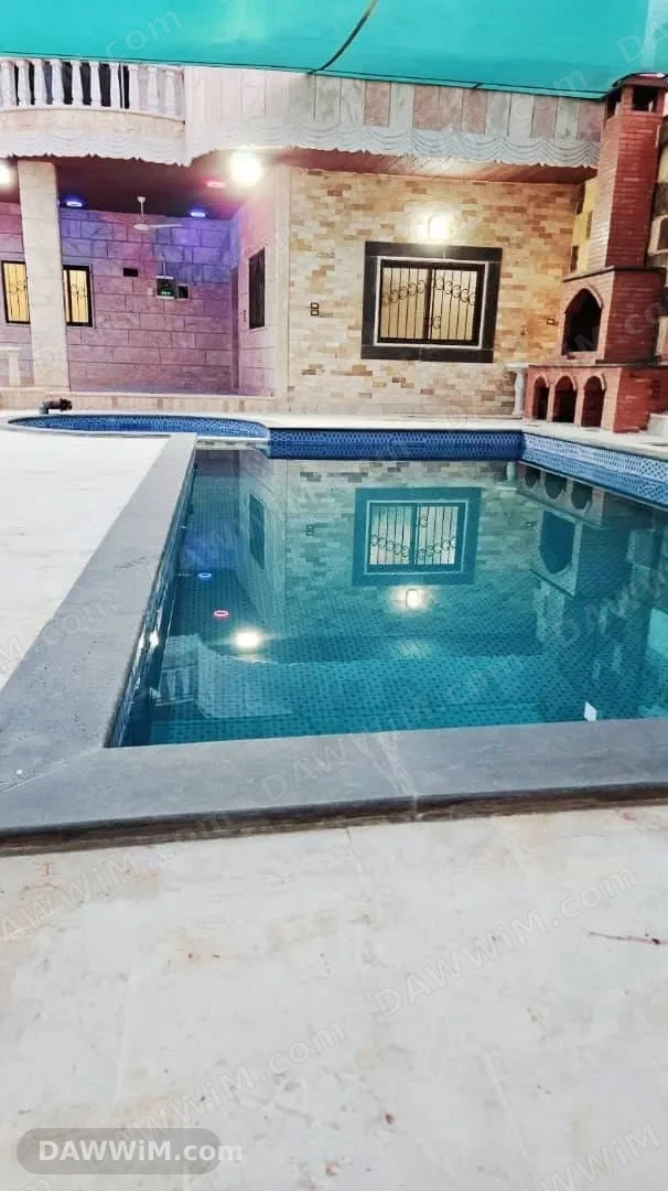 مزرعة طابقين للإيجار في حماة