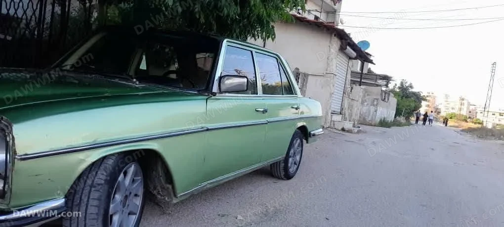 مرسيدس فانوس 1974 للبيع في اللاذقية