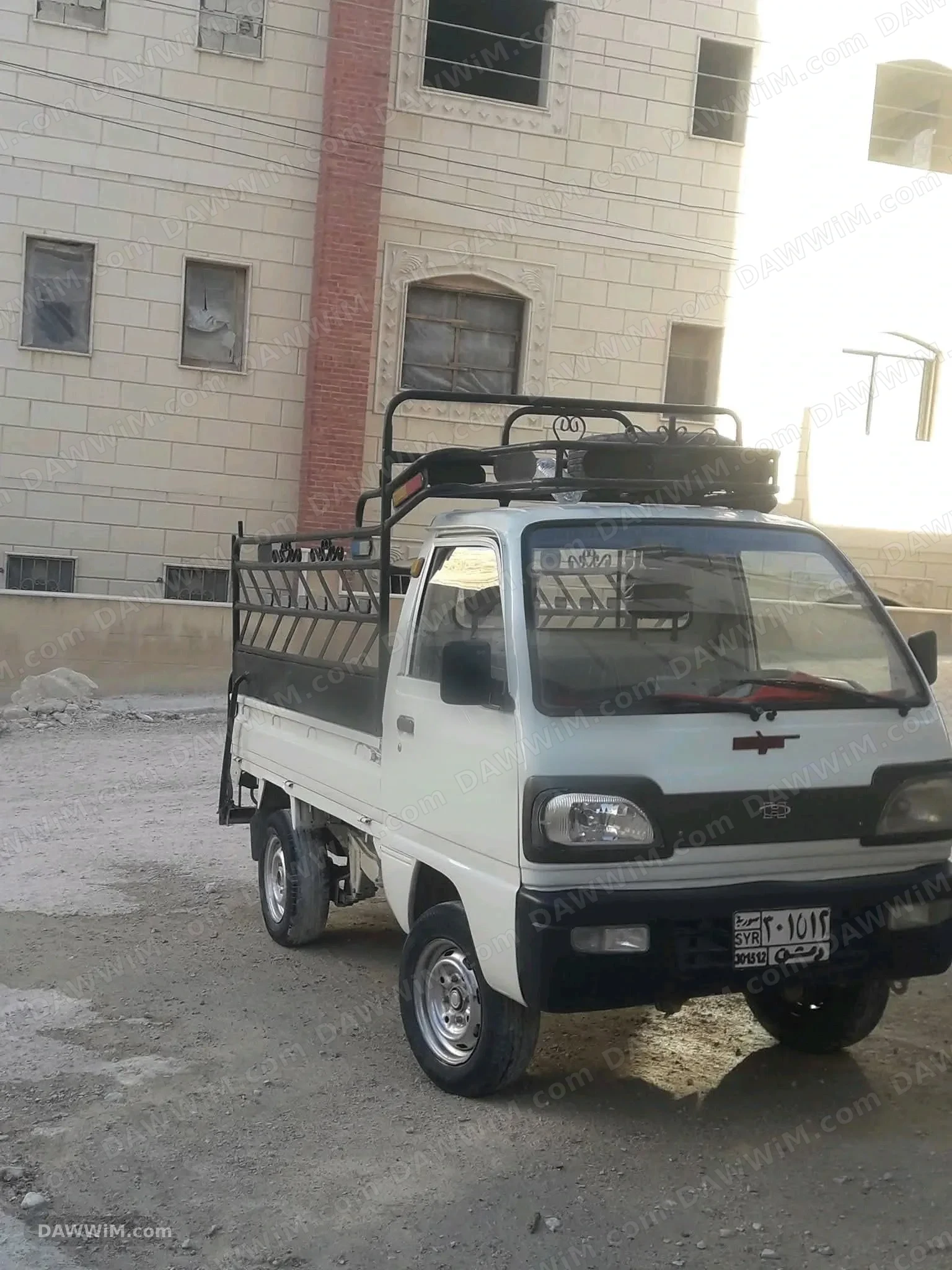 سيارة بيك أب 212 T01 Adventure موديل 2005