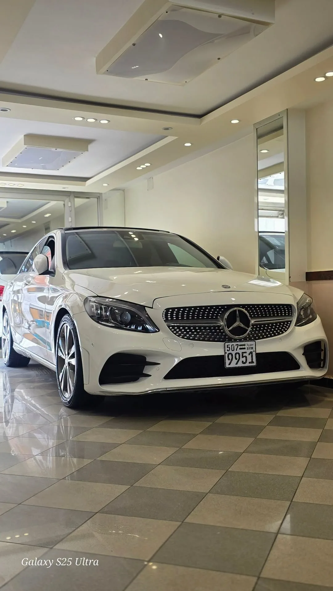مرسيدس C300 موديل 2017 وارد أمريكي