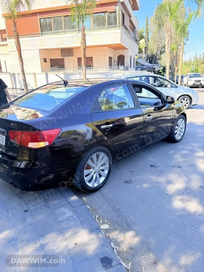 كيا فورتي 2011
