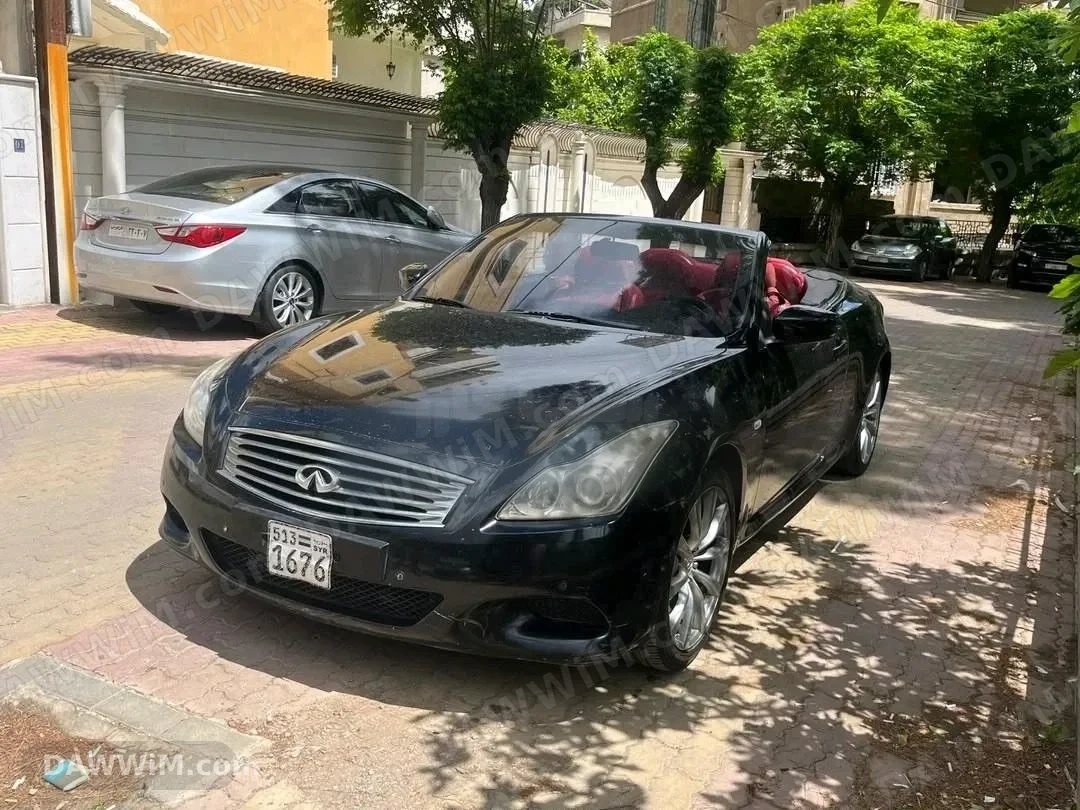 انفينيتي G37 موديل 2011