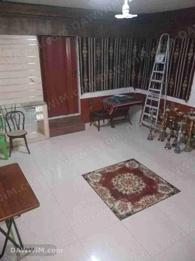 منزل أرضي مع محل تجاري في المزة