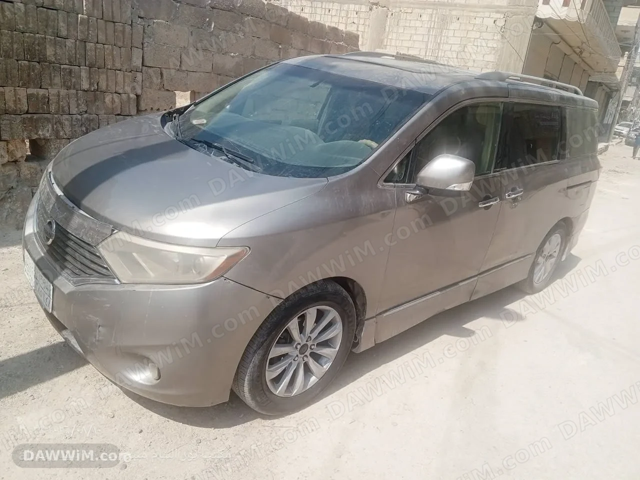 سيارة نيسان للبيع موديل 2012 في منبج