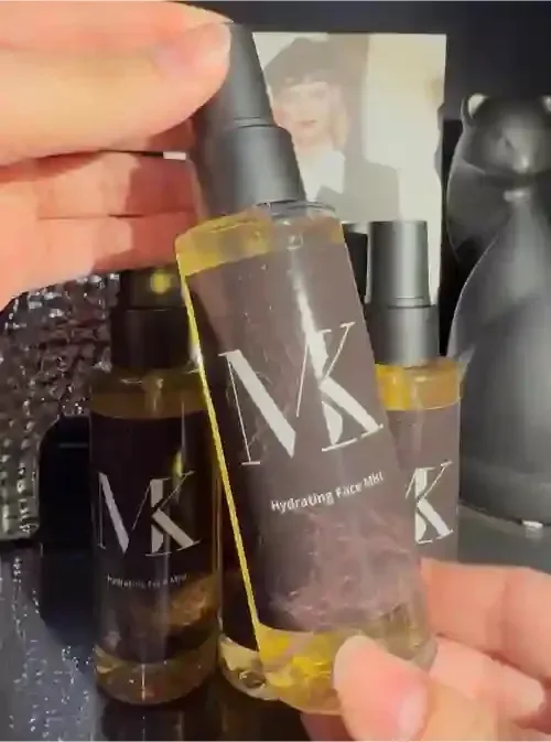 بخاخ مرطب للوجه طبيعي لجميع أنواع البشرة