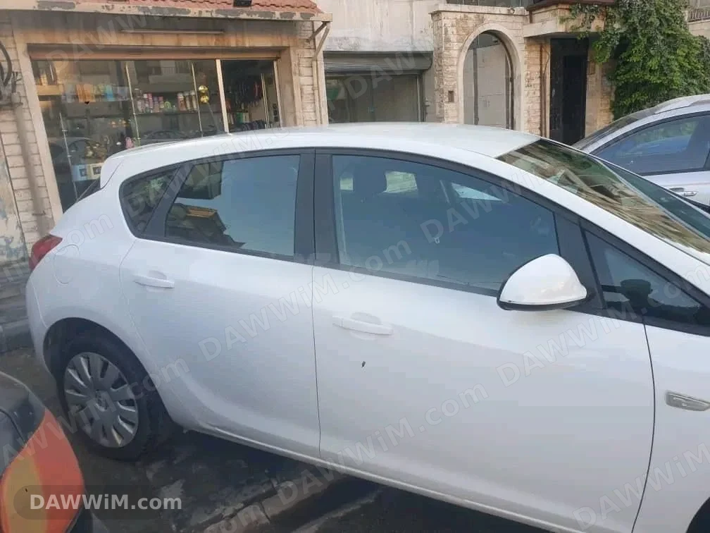 أوبل أسترا موديل 2014 للبيع