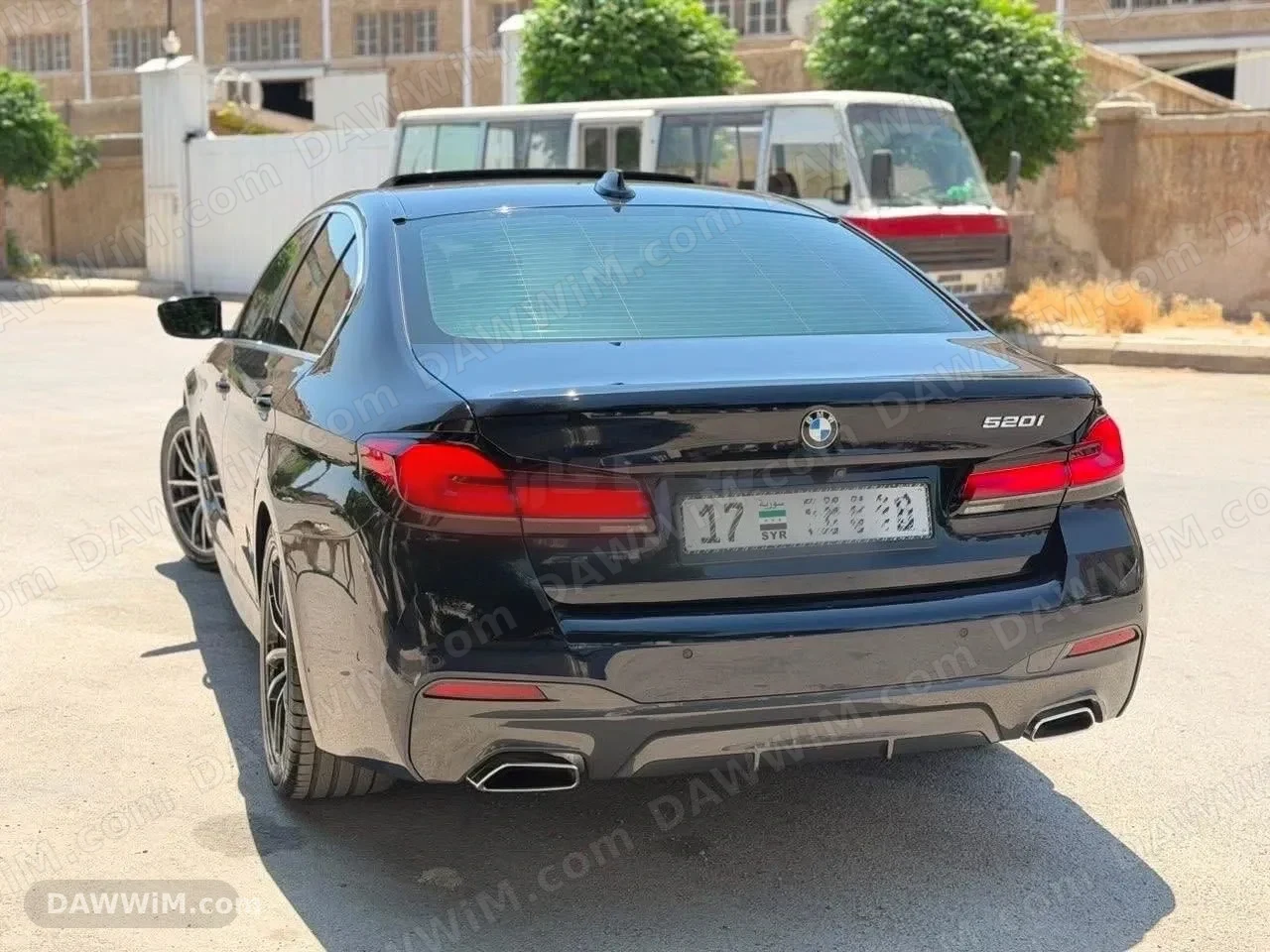 بي ام دابليو BMW 520 موديل 2021 للبيع