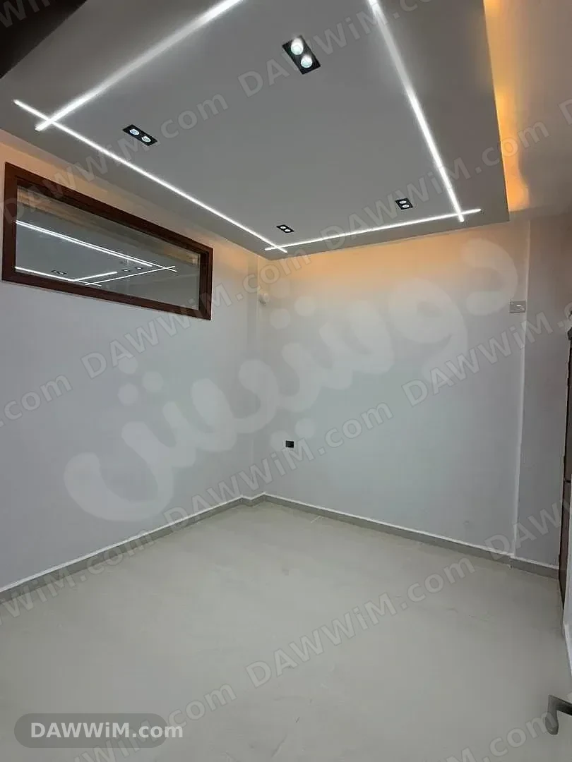 شقة فسيحة للبيع في حمص، حي الإنشاءات 200 م²