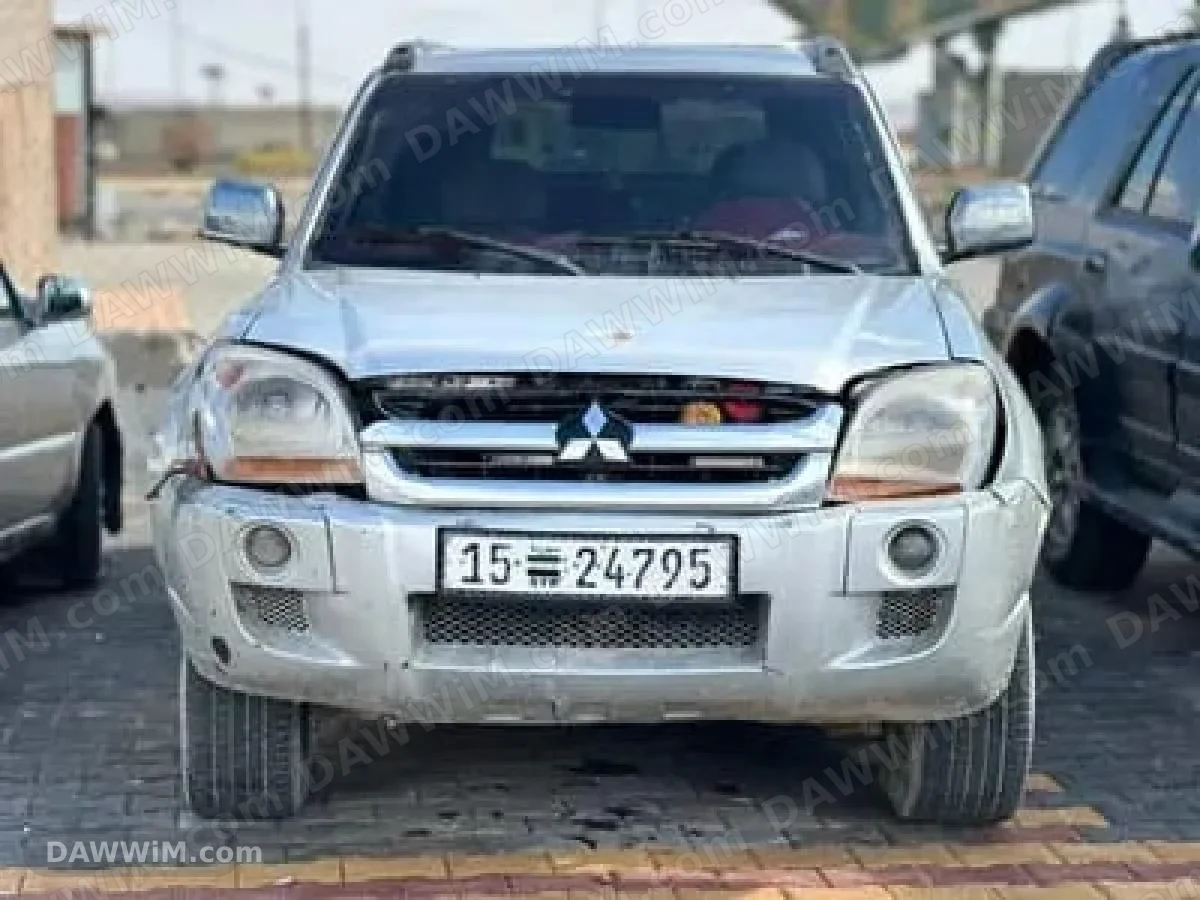 ميتسوبيشي لاند مارك 2005 للبيع