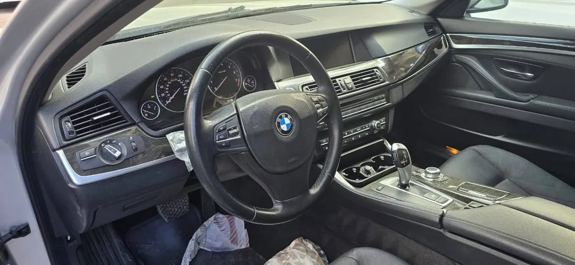 BMW 528i موديل 2011 للبيع في دمشق