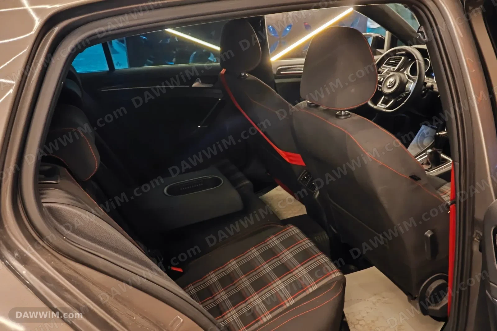 فولكس فاجن GTI موديل 2014