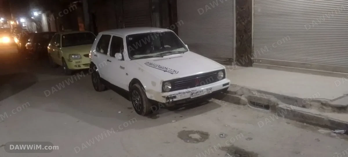 فولكس فاجن جولف للبيع