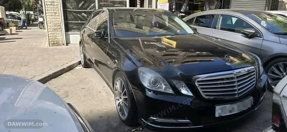 مرسيدس بينز E300 موديل 2012