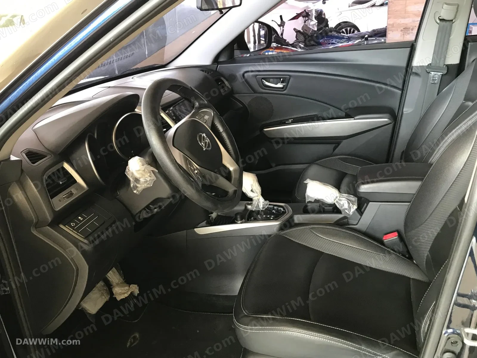سيارة Ssang Yong Tivoli موديل 2015 للبيع