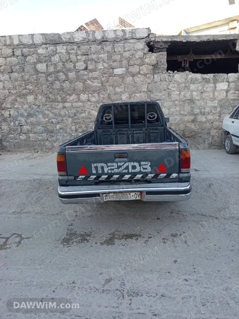 بيكاب مازدا 1994 للبيع