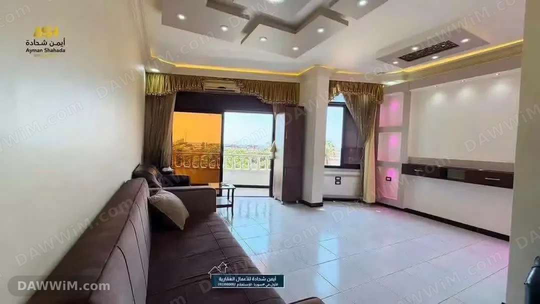 مكتب تجاري للبيع في اللاذقية قرب نادي معلا