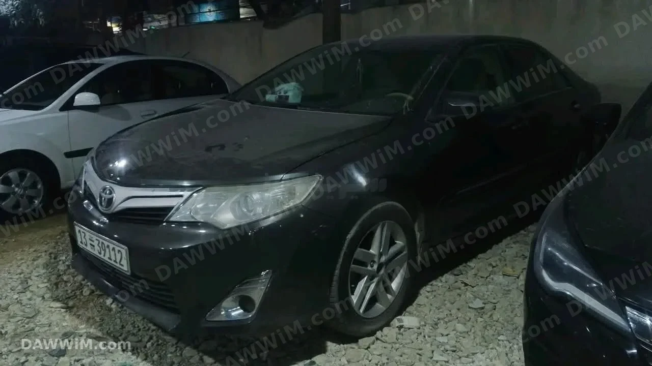 تويوتا كامري موديل 2014 للبيع