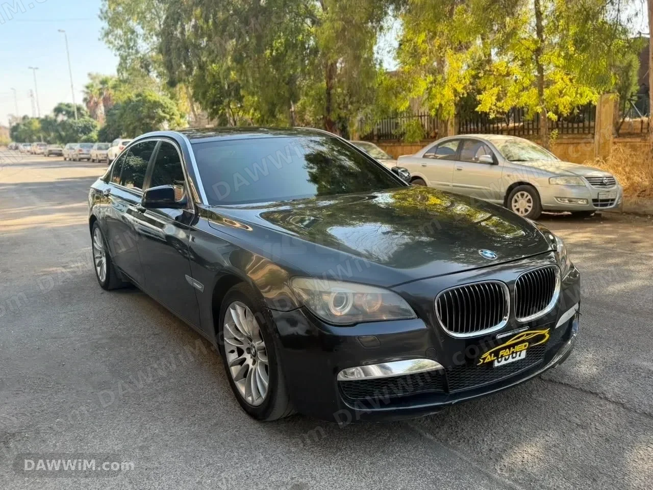 سيارة بي ام دابليو BMW 740li للبيع