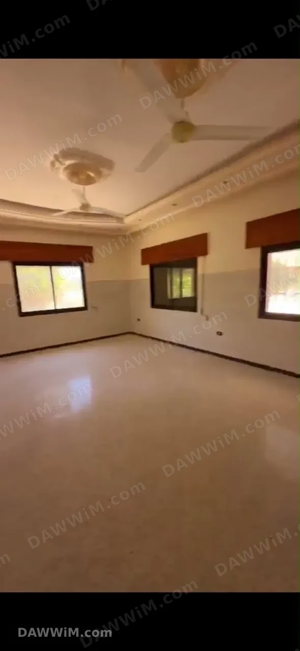 فيلا في الغزالة حمص