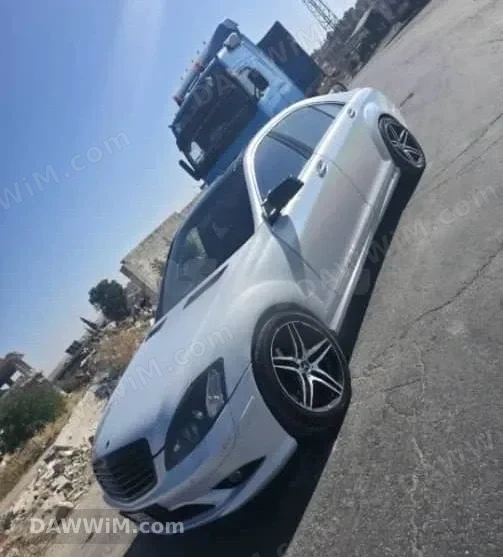 مرسيدس بينز S 550 موديل 2008 للبيع