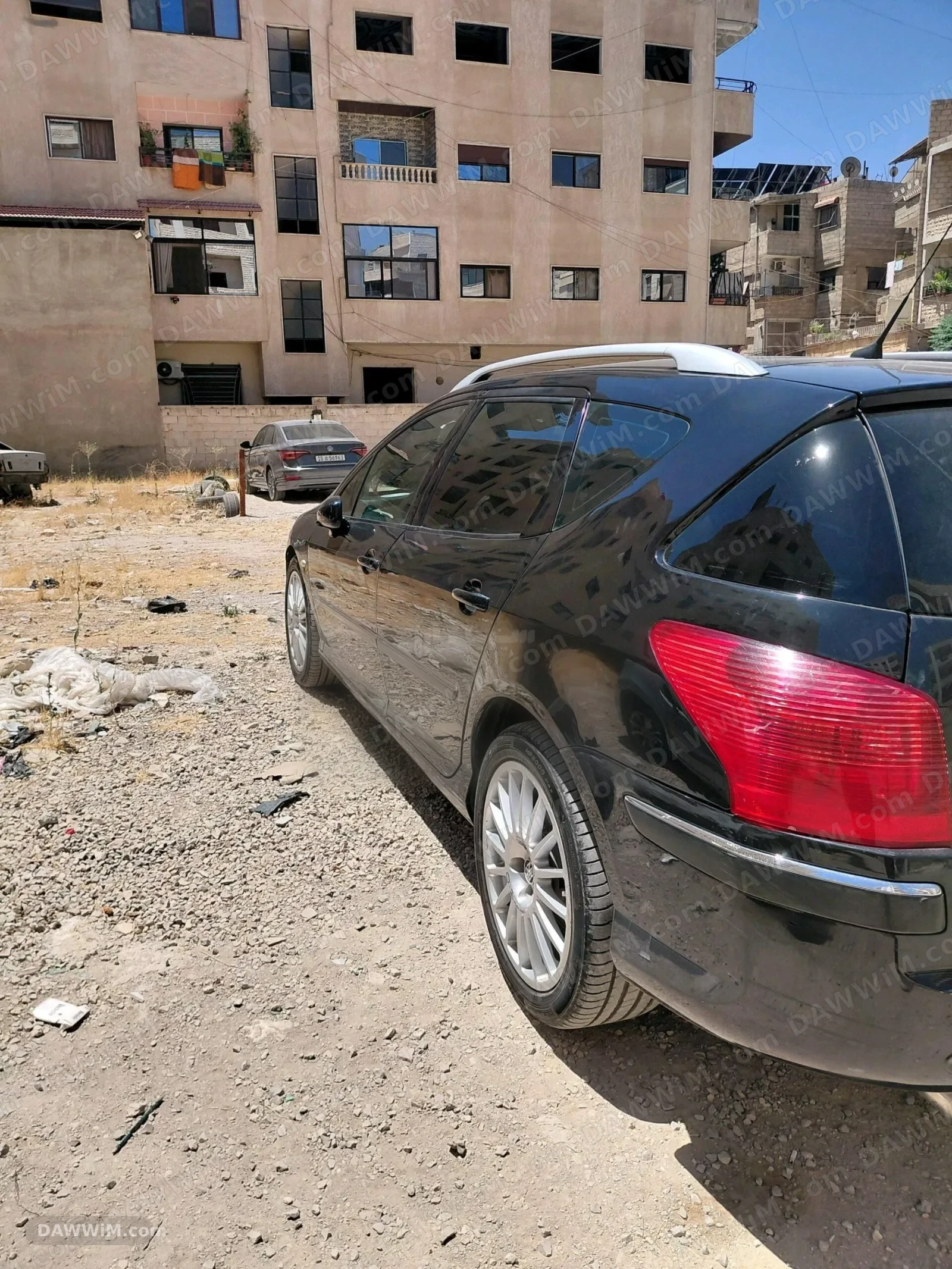 سيارة بيجو 407 موديل 2005 مستعملة