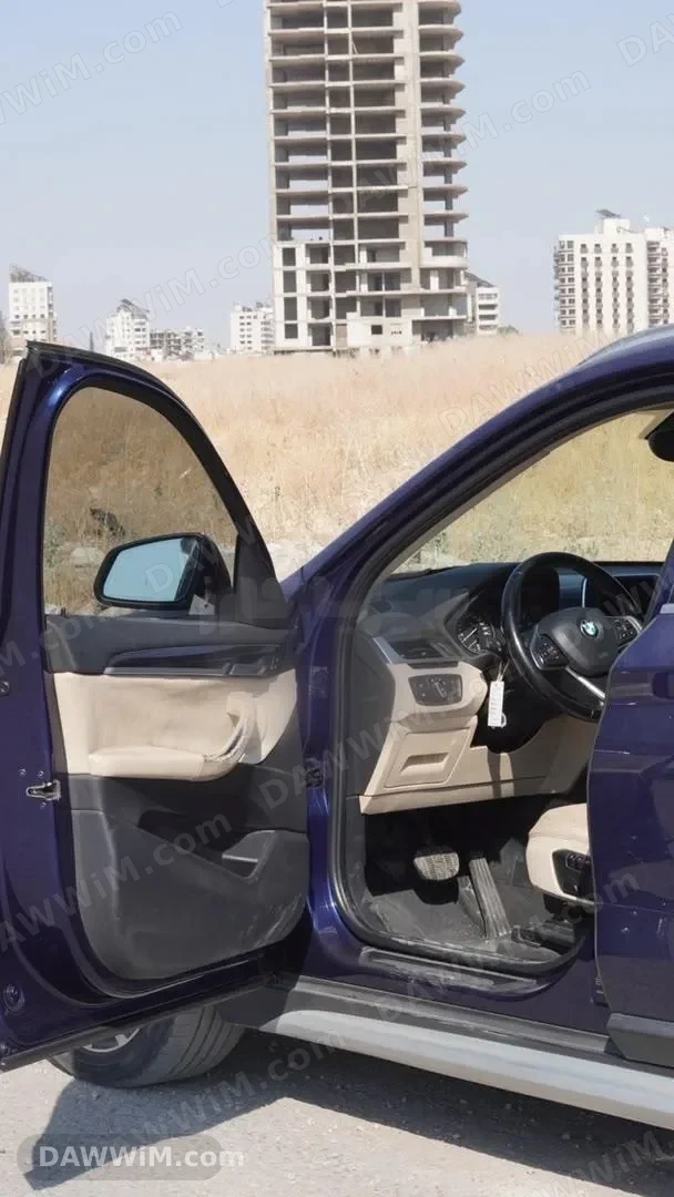 سيارة بي ام دبليو X1 موديل 2017 للبيع
