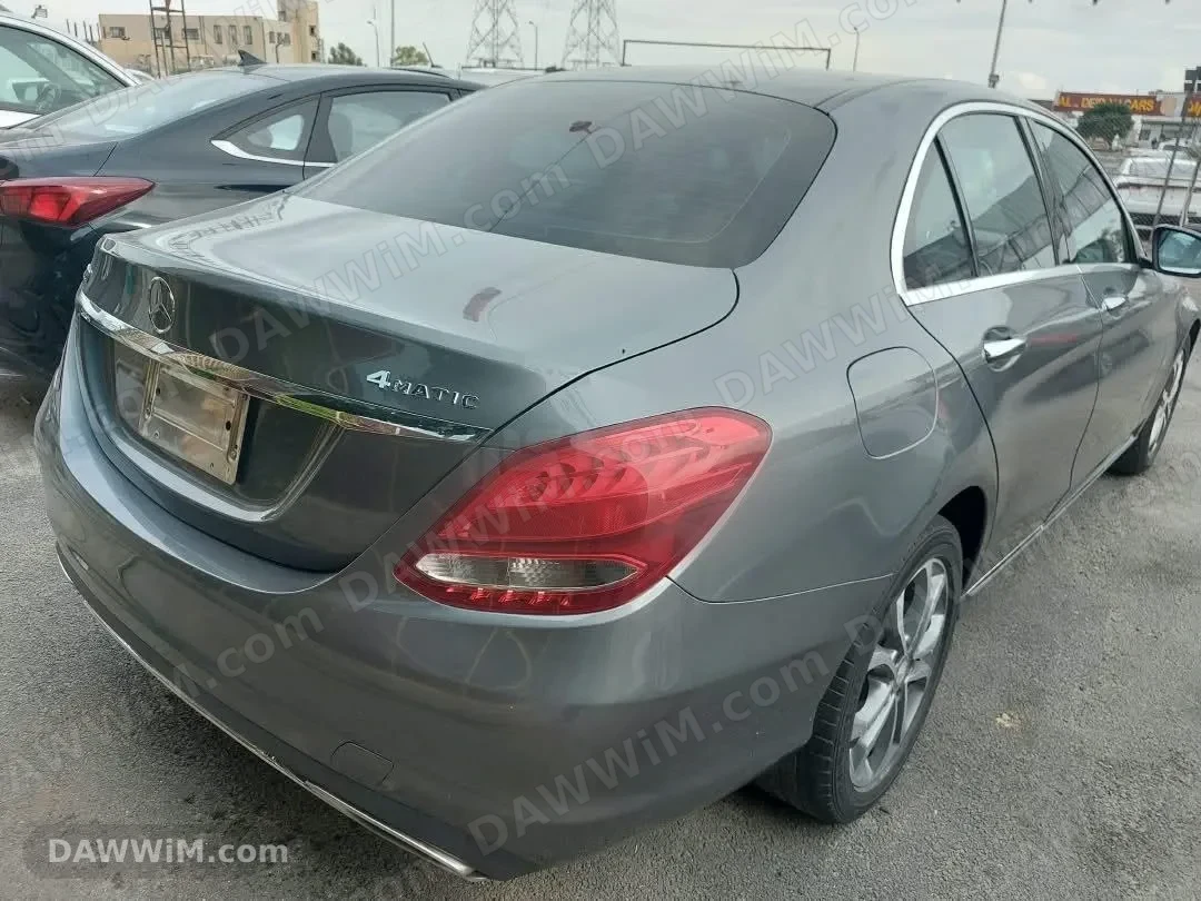 مرسيدس بينز C 300 موديل 2017 للبيع