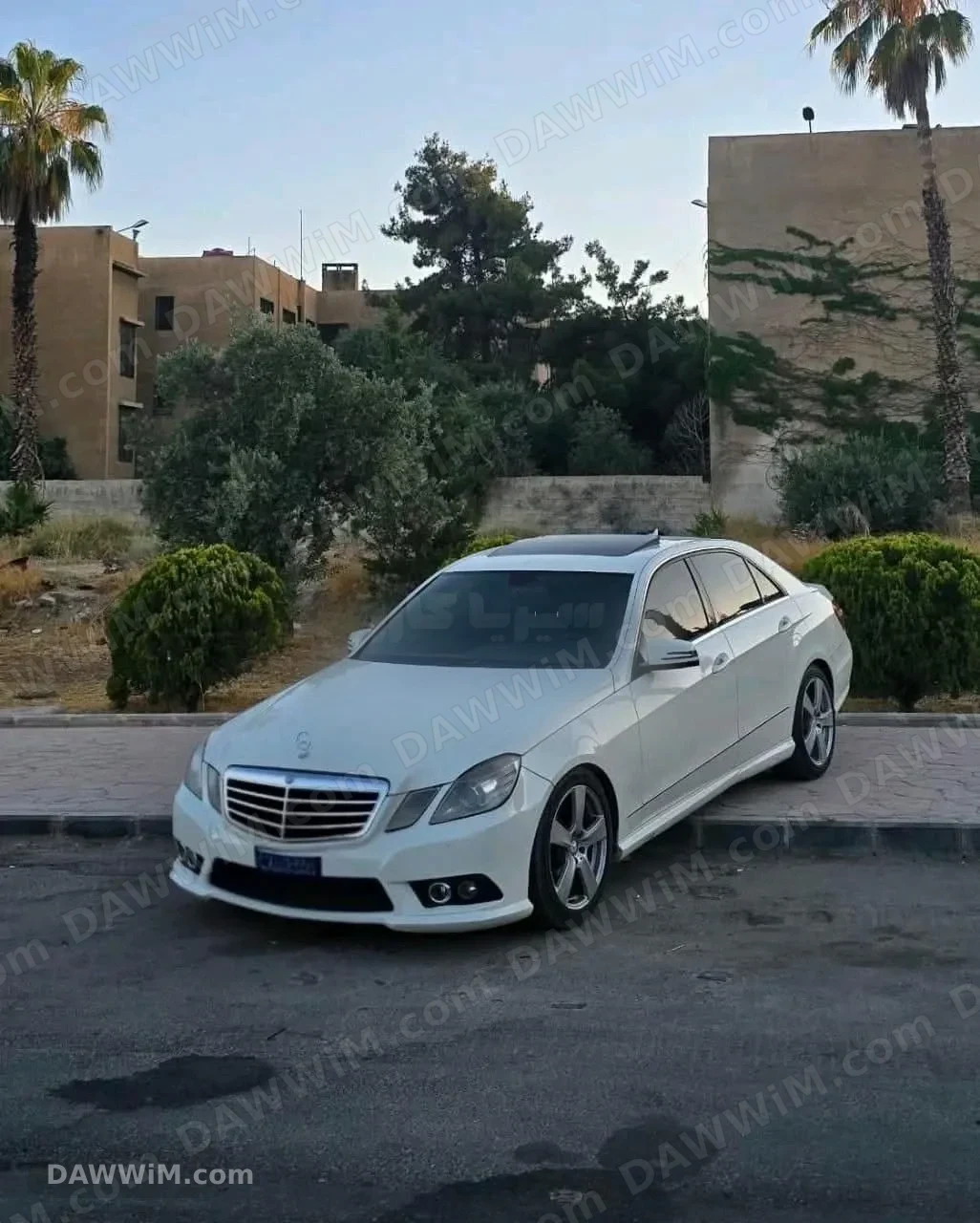 مرسيدس E350 موديل 2011