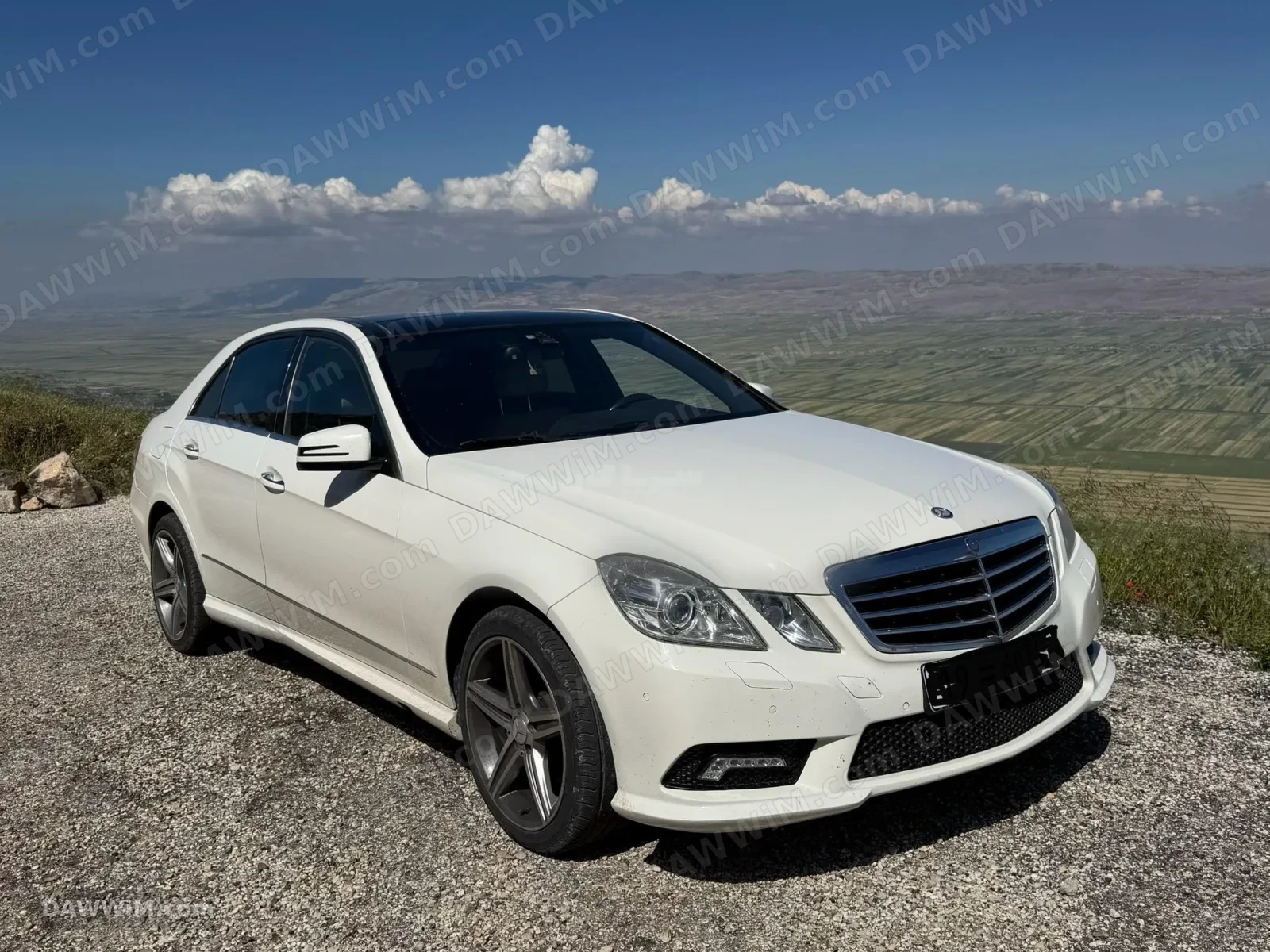 مرسيدس بينز E300 موديل 2010