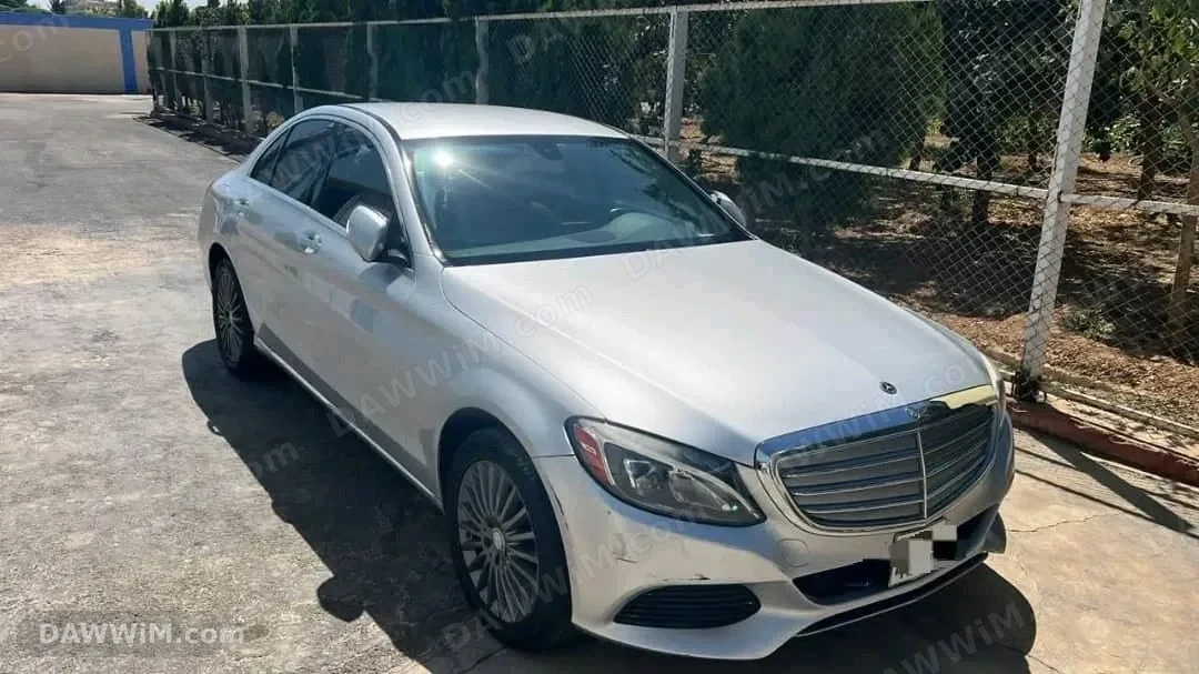 مرسيدس بينز C 300 موديل 2015