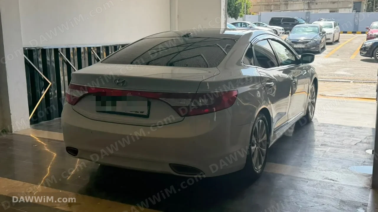 هيونداي أزيرا 2012