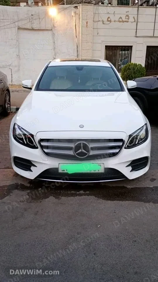 مرسيدس E300 موديل 2017