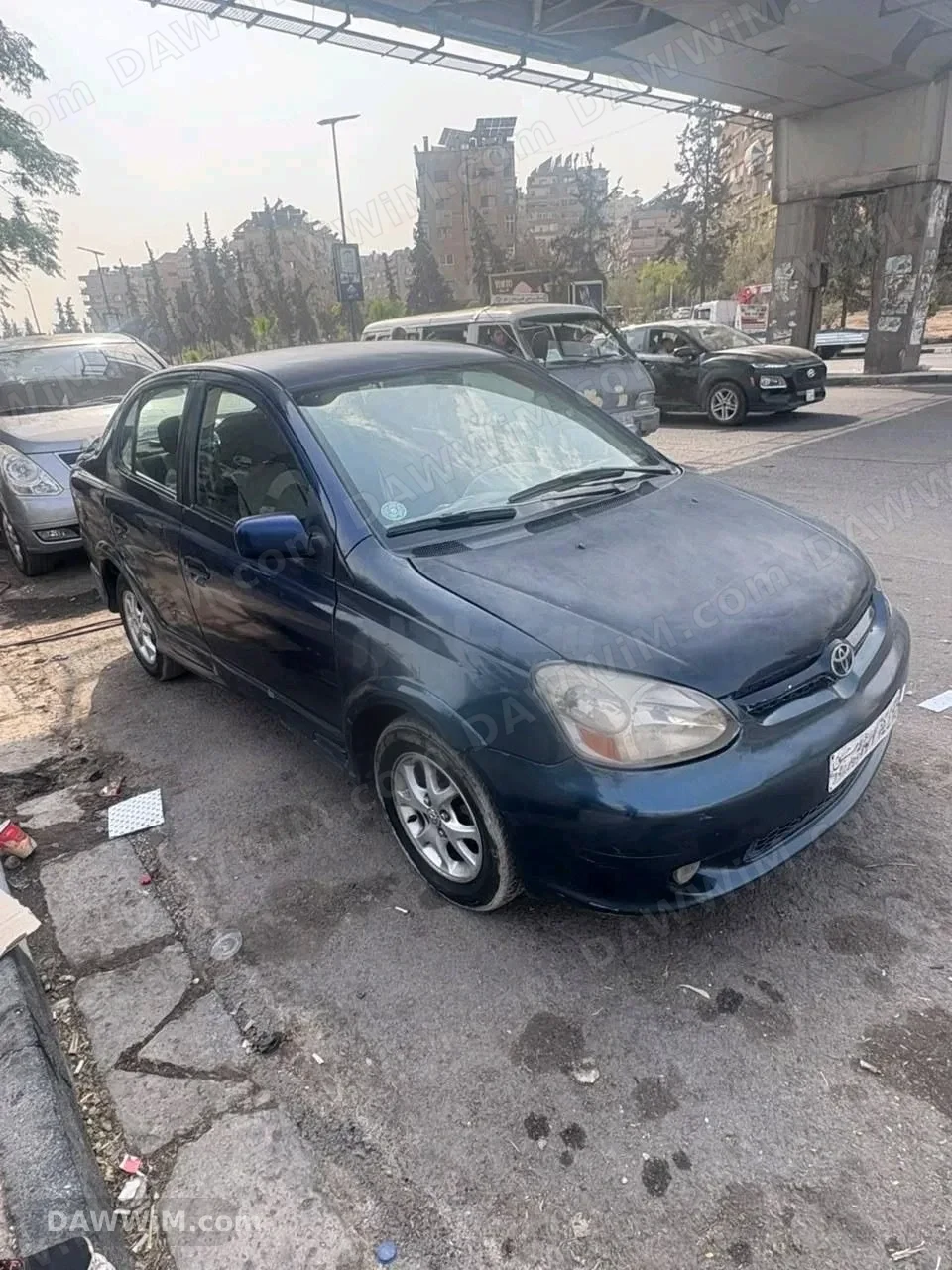 سيارة تويوتا ايكو موديل 2005 للبيع
