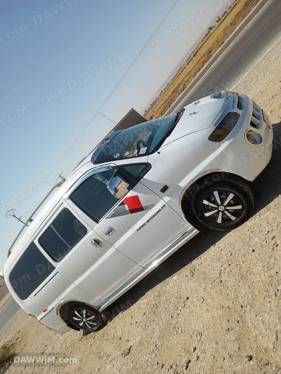 هيونداي فان طويل موديل 2003 للبيع في الحسكة