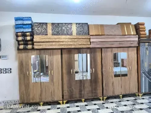 غرف نوم عرائسية وطقم ركن زاوية من مفروشات الفيصل