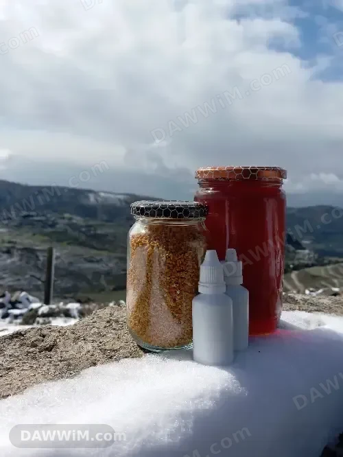عسل طبيعي مكفول مع منتجات نحل وتوصيل للمحافظات