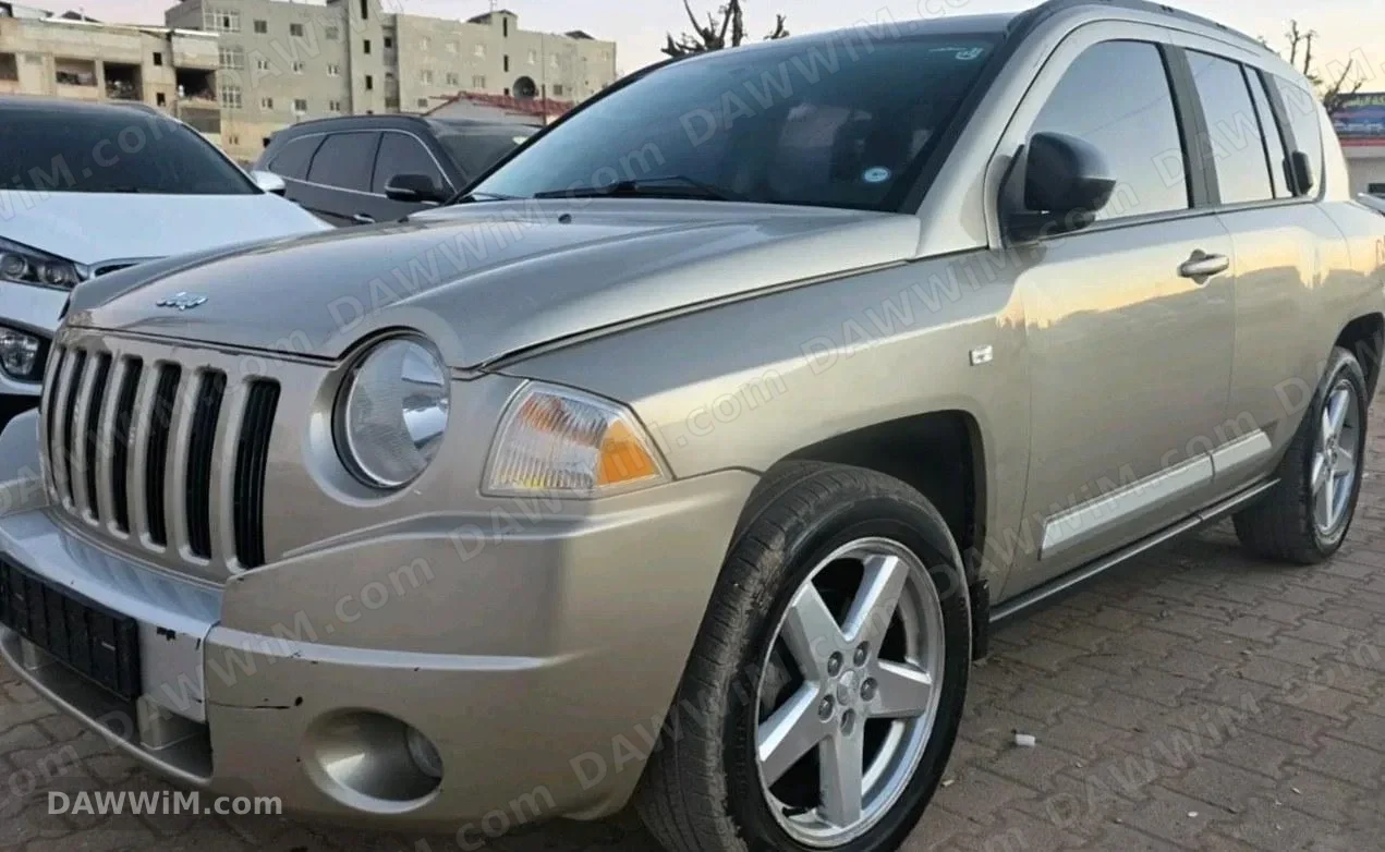 جيب كومباس 2009
