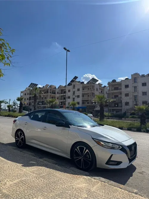 نيسان سنترا SR موديل 2021 للبيع