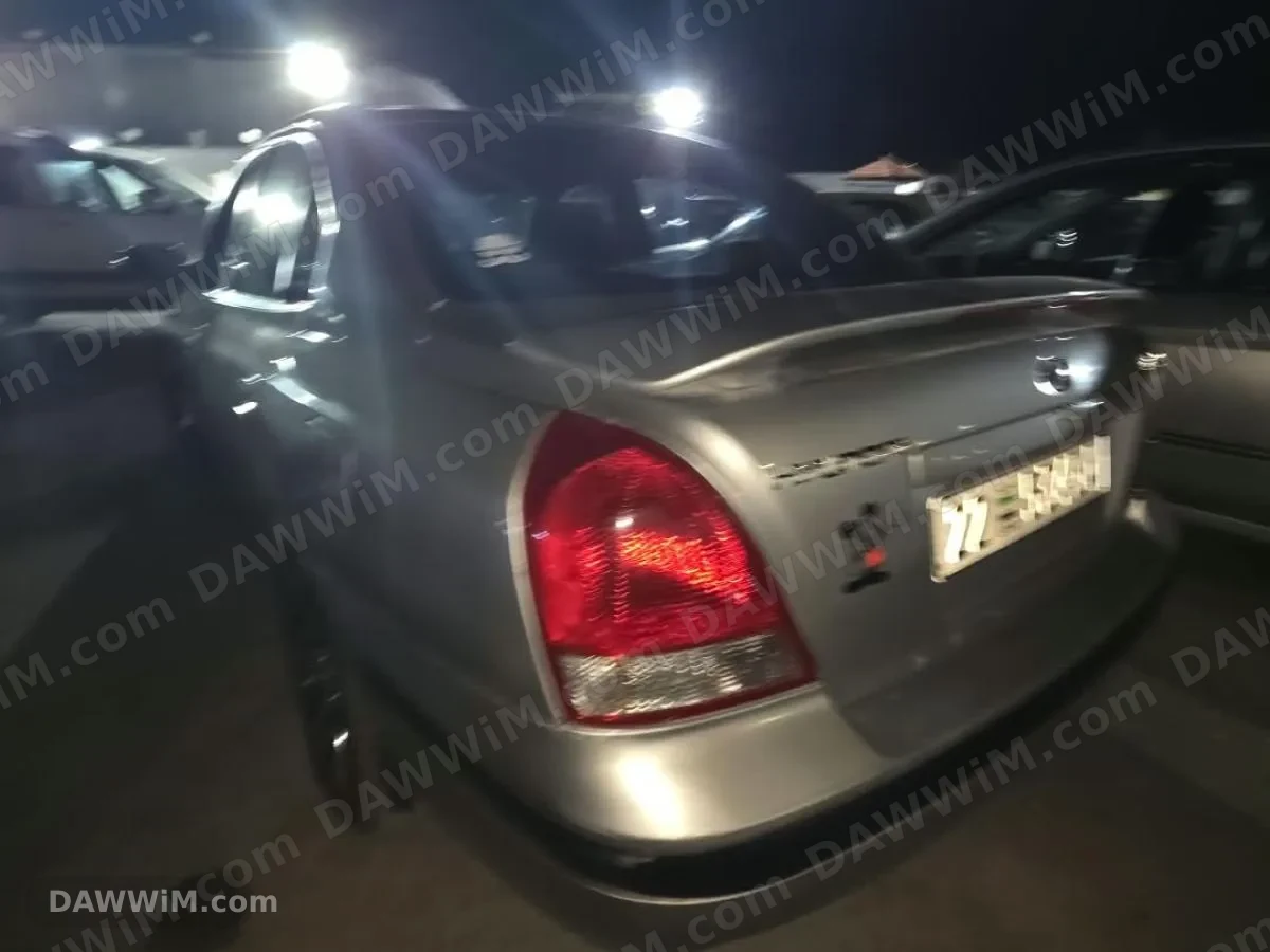سيارة هيونداي إلنترا للبيع موديل 2005