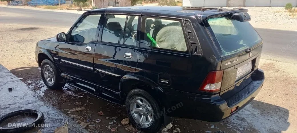 سيارة سانج يونج موسو موديل 2000 للبيع