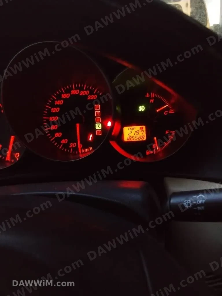 مازدا 3 موديل 2004 للبيع
