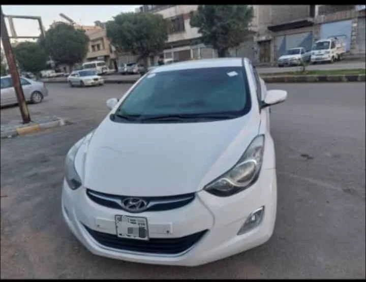 هيونداي إلنترا 2013 للبيع