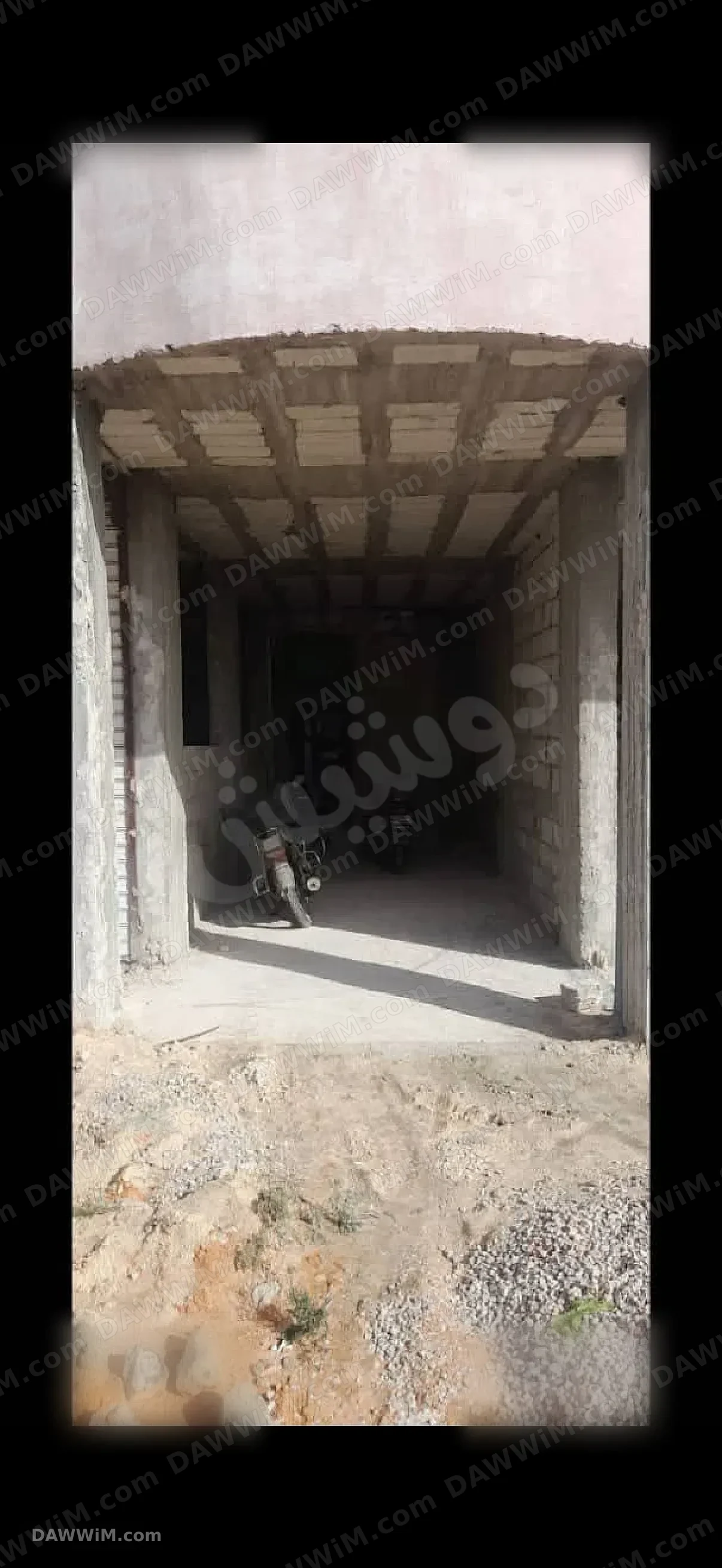 محل تجاري على الهيكل للبيع في قرية العمرونية