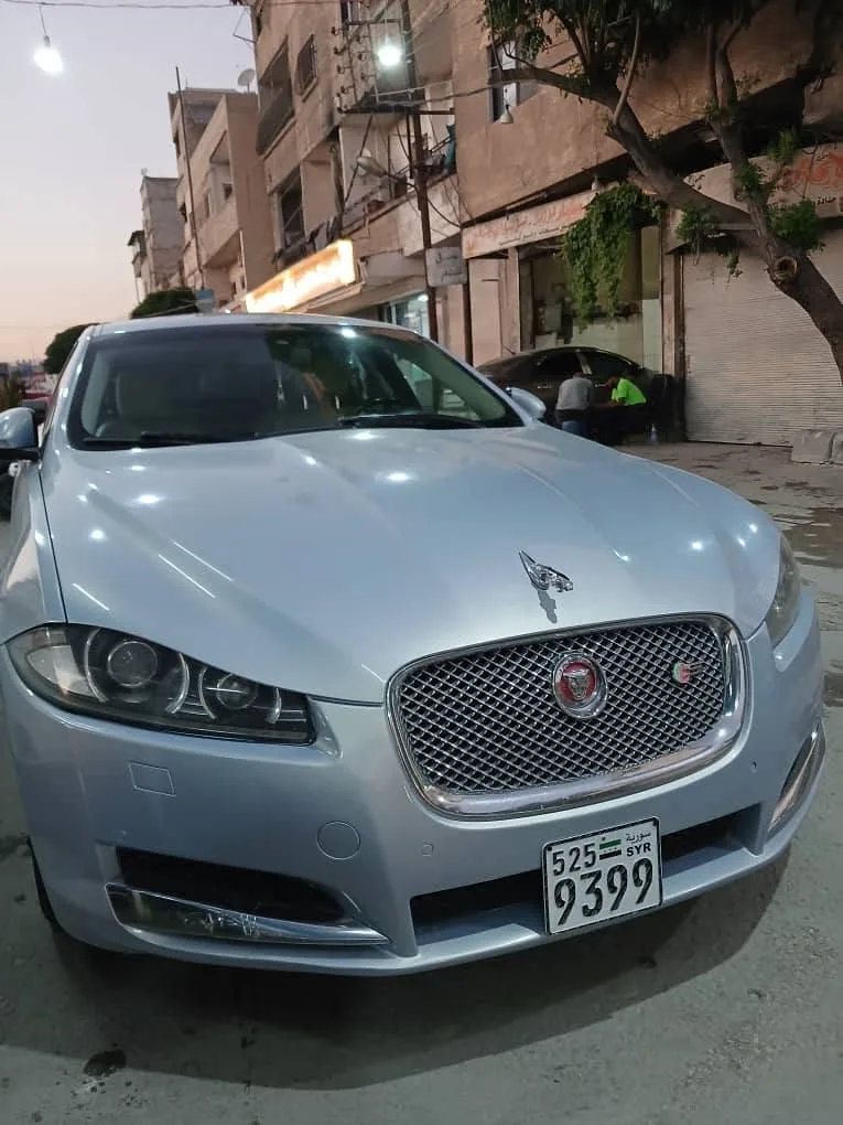 جاكوار XF موديل 2014 للبيع